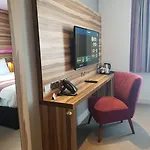 Otel Escape