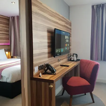 Otel Escape
