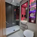 Escape Hotel 3*