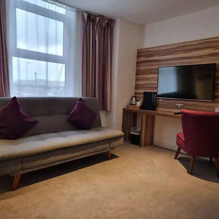 Otel Escape 3*
